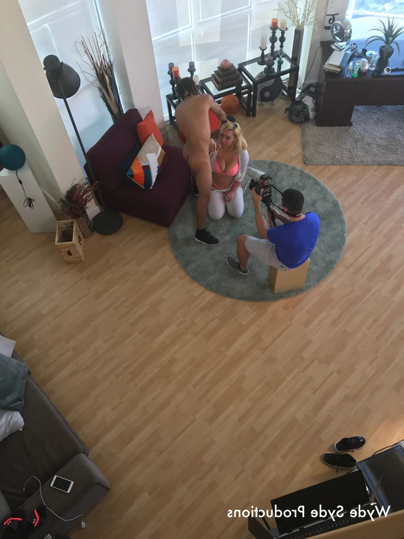 Sara Jay [ sarajay ] Onlyfans leaked photo 9143629 on Hotleaks.tv