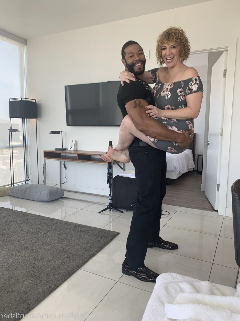 Sara Jay [ sarajay ] Onlyfans leaked photo 9727342 on Hotleaks.tv