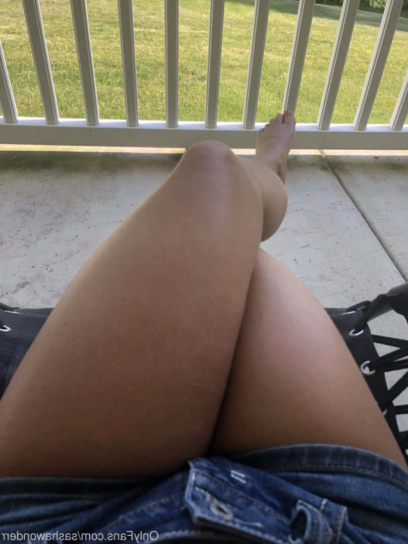 Sasha Wonderland [ sashawonderr ] Onlyfans leaked photo 12592622 on Hotleaks.tv