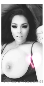 Sassysiren [ sassysiren28 ] Onlyfans leaked video 7976586 on Hotleaks.tv