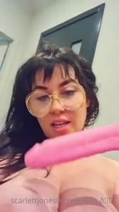 Scarlett Jones ~FULL XXX ~NO LOCKED DM’s [ scarlettjones00 ] Onlyfans leaked video 7974907 on Hotleaks.tv