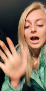 10520669