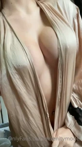 7972406