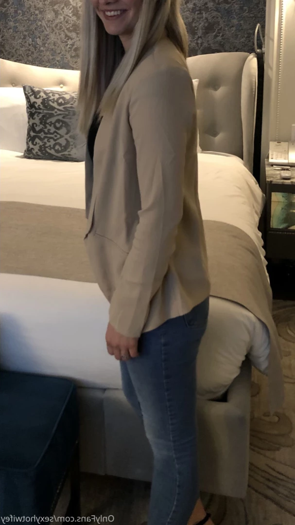 Hotwife Kate [ hotwife-kate ] Onlyfans leaked photo 11507312 on Hotleaks.tv