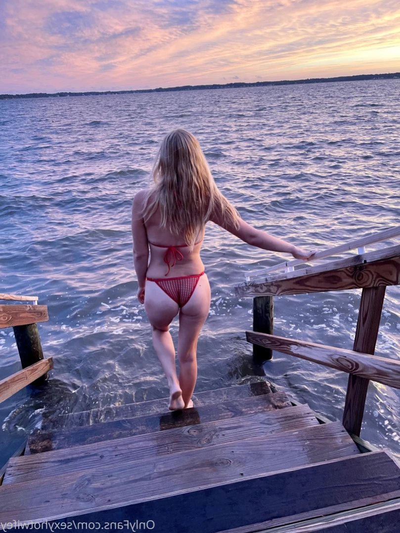 Hotwife Kate [ hotwife-kate ] Onlyfans leaked photo 12616189 on Hotleaks.tv