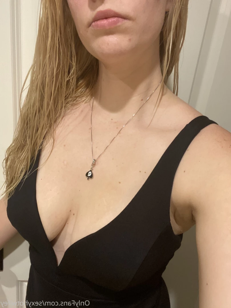 Hotwife Kate [ hotwife-kate ] Onlyfans leaked photo 12616504 on Hotleaks.tv
