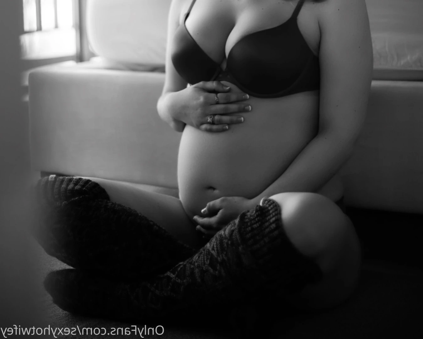 Hotwife Kate [ hotwife-kate ] Onlyfans leaked photo 12616645 on Hotleaks.tv