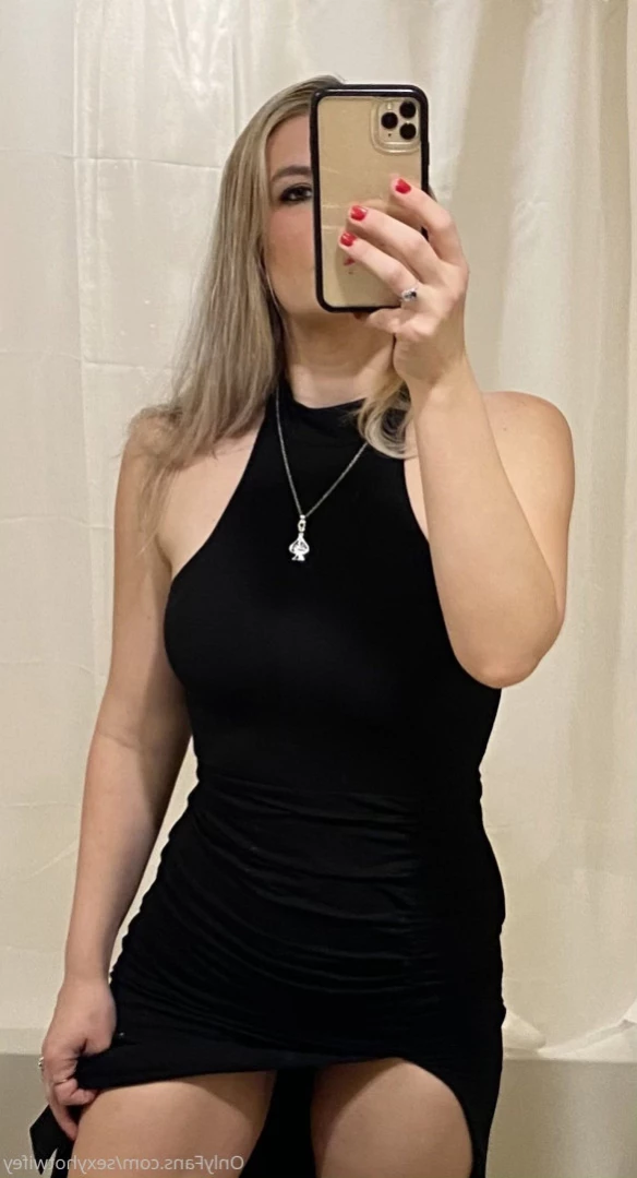 Hotwife Kate [ hotwife-kate ] Onlyfans leaked photo 14299885 on Hotleaks.tv