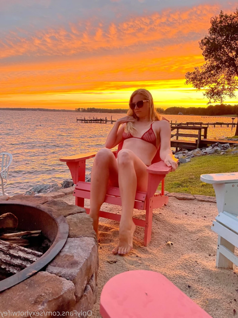 Hotwife Kate [ hotwife-kate ] Onlyfans leaked photo 14300109 on Hotleaks.tv