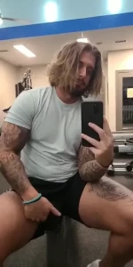 sexyhungmen Onlyfans leaked video 18228279 on Hotleaks.tv