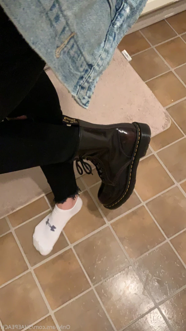 Shae [ shaepeach ] Onlyfans leaked photo 15119491 on Hotleaks.tv