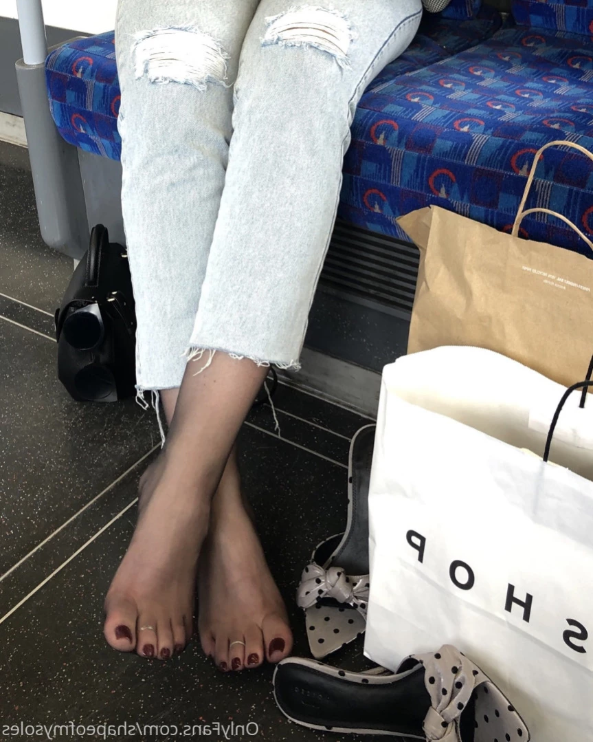 Anna [ shapeofmysoles ] Onlyfans leaked photo 11502521 on Hotleaks.tv