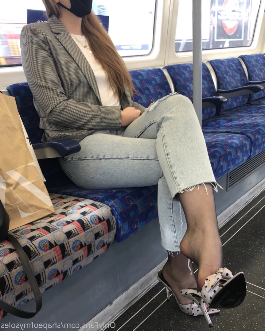 Anna [ shapeofmysoles ] Onlyfans leaked photo 12017148 on Hotleaks.tv