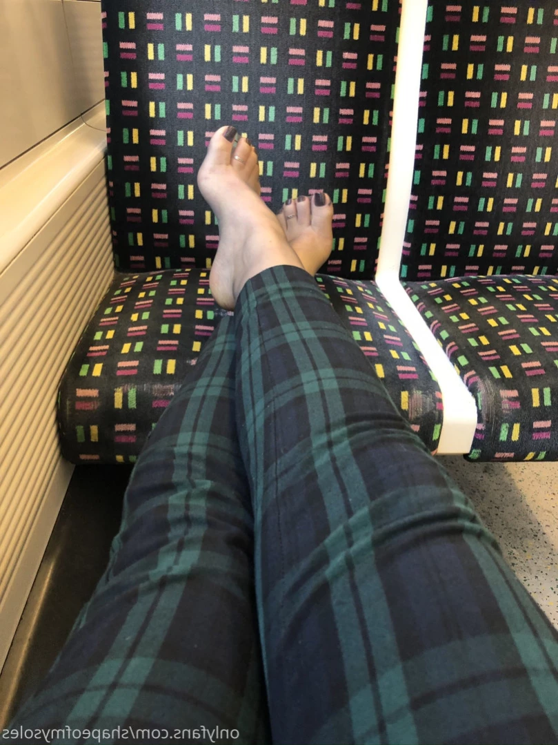 Anna [ shapeofmysoles ] Onlyfans leaked photo 12502357 on Hotleaks.tv