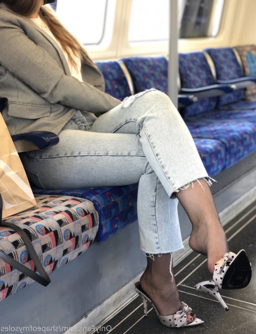 Anna [ shapeofmysoles ] Onlyfans leaked photo 12502831 on Hotleaks.tv