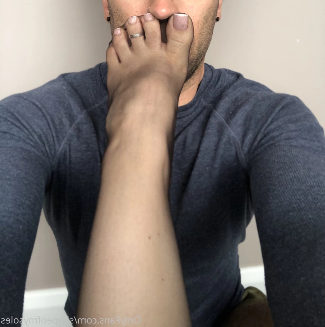 Anna [ shapeofmysoles ] Onlyfans leaked photo 12503194 on Hotleaks.tv