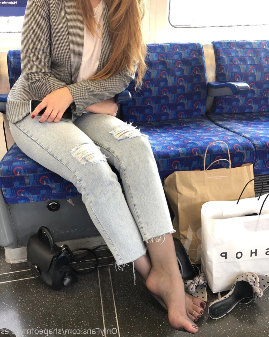 Anna [ shapeofmysoles ] Onlyfans leaked photo 12503420 on Hotleaks.tv