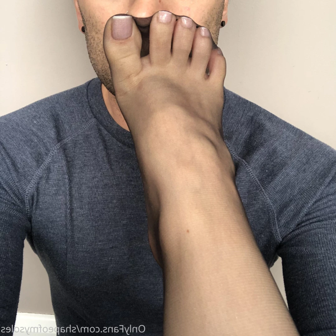 Anna [ shapeofmysoles ] Onlyfans leaked photo 12503540 on Hotleaks.tv