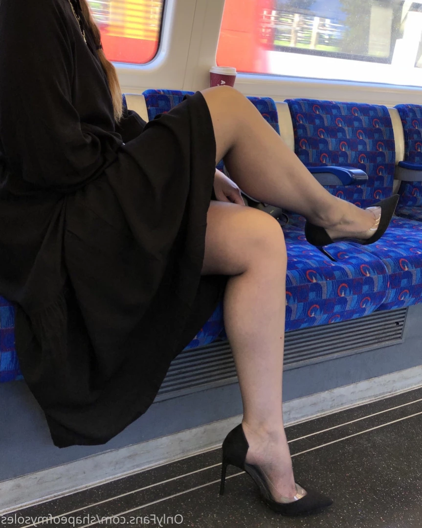 Anna [ shapeofmysoles ] Onlyfans leaked photo 12516723 on Hotleaks.tv