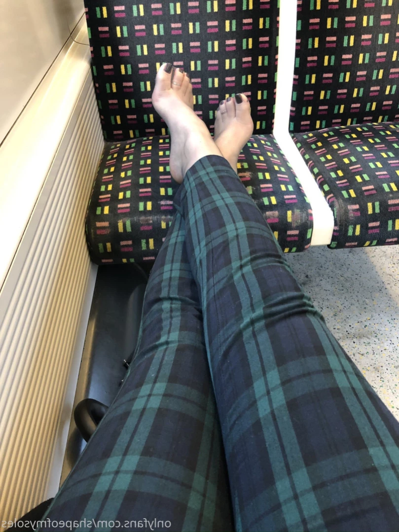 Anna [ shapeofmysoles ] Onlyfans leaked photo 12595867 on Hotleaks.tv