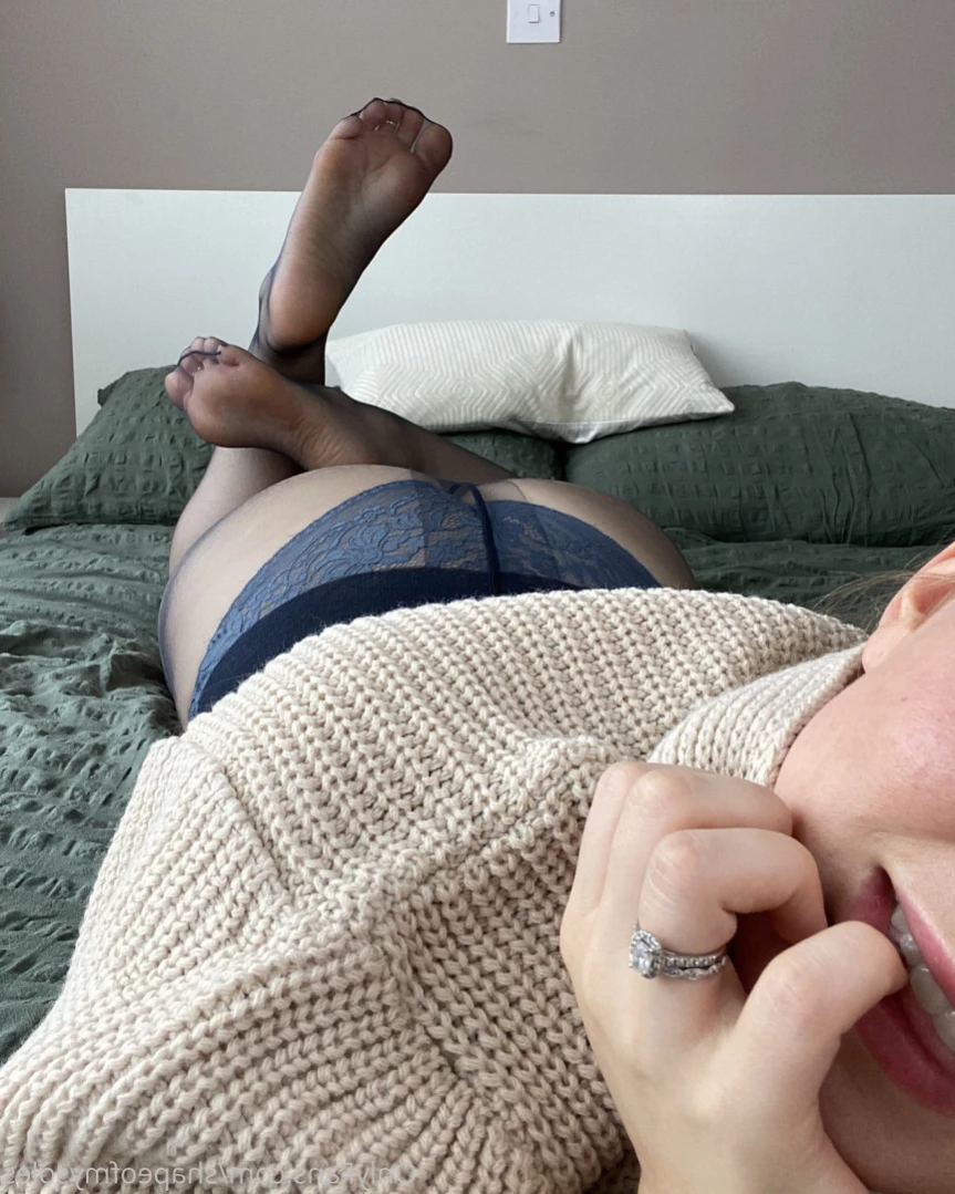 Anna [ shapeofmysoles ] Onlyfans leaked photo 12870295 on Hotleaks.tv