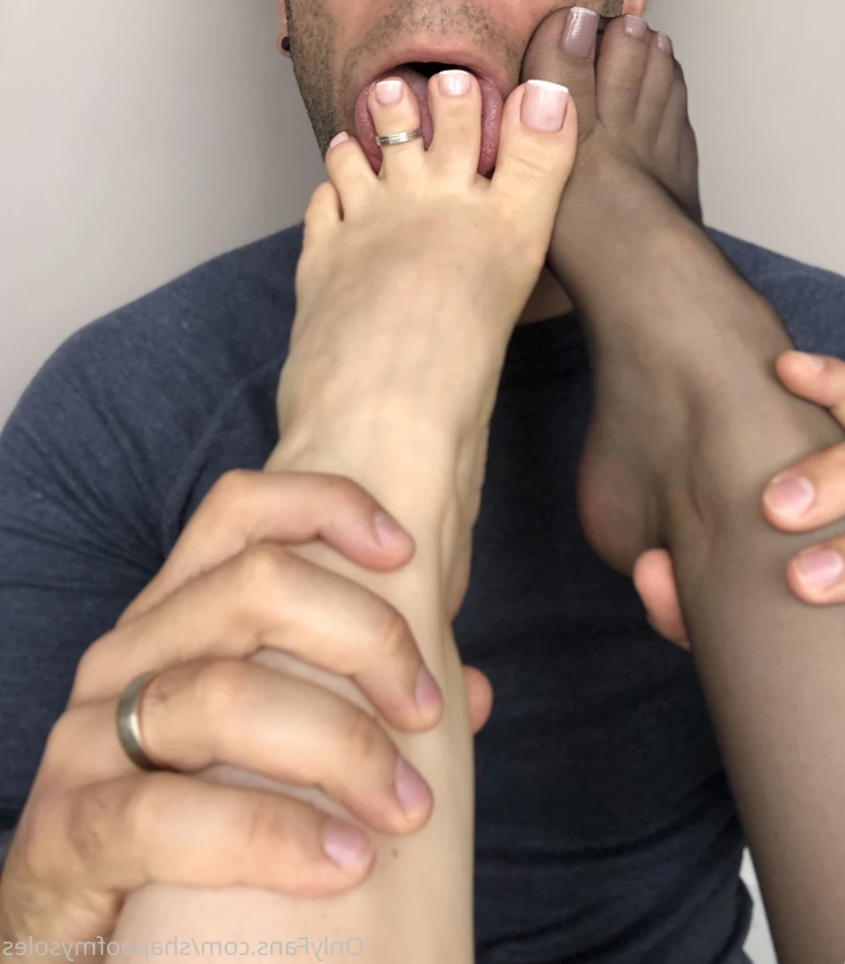 Anna [ shapeofmysoles ] Onlyfans leaked photo 13122050 on Hotleaks.tv