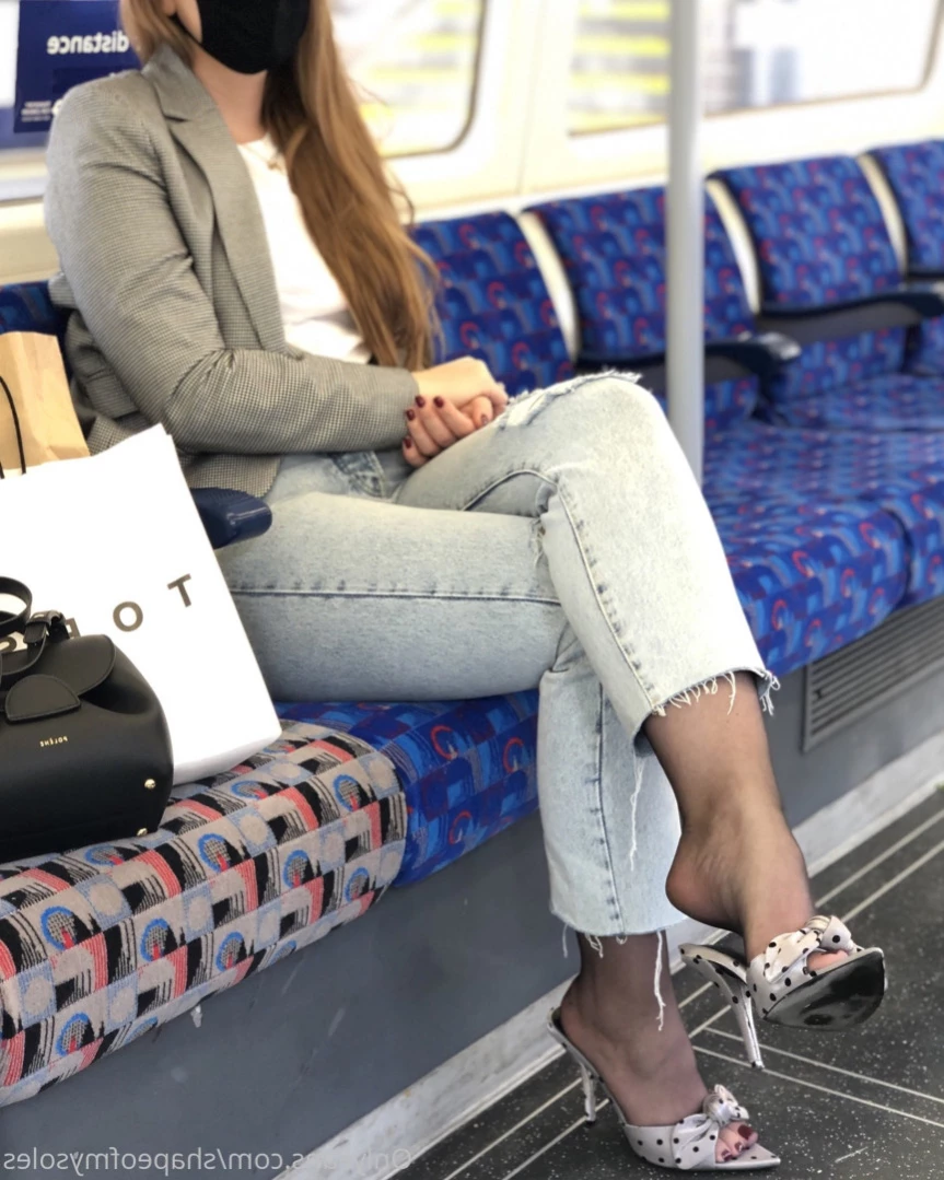 Anna [ shapeofmysoles ] Onlyfans leaked photo 15648834 on Hotleaks.tv