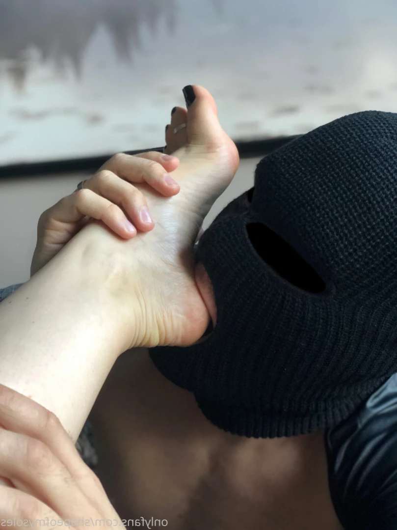 Anna [ shapeofmysoles ] Onlyfans leaked photo 15661850 on Hotleaks.tv