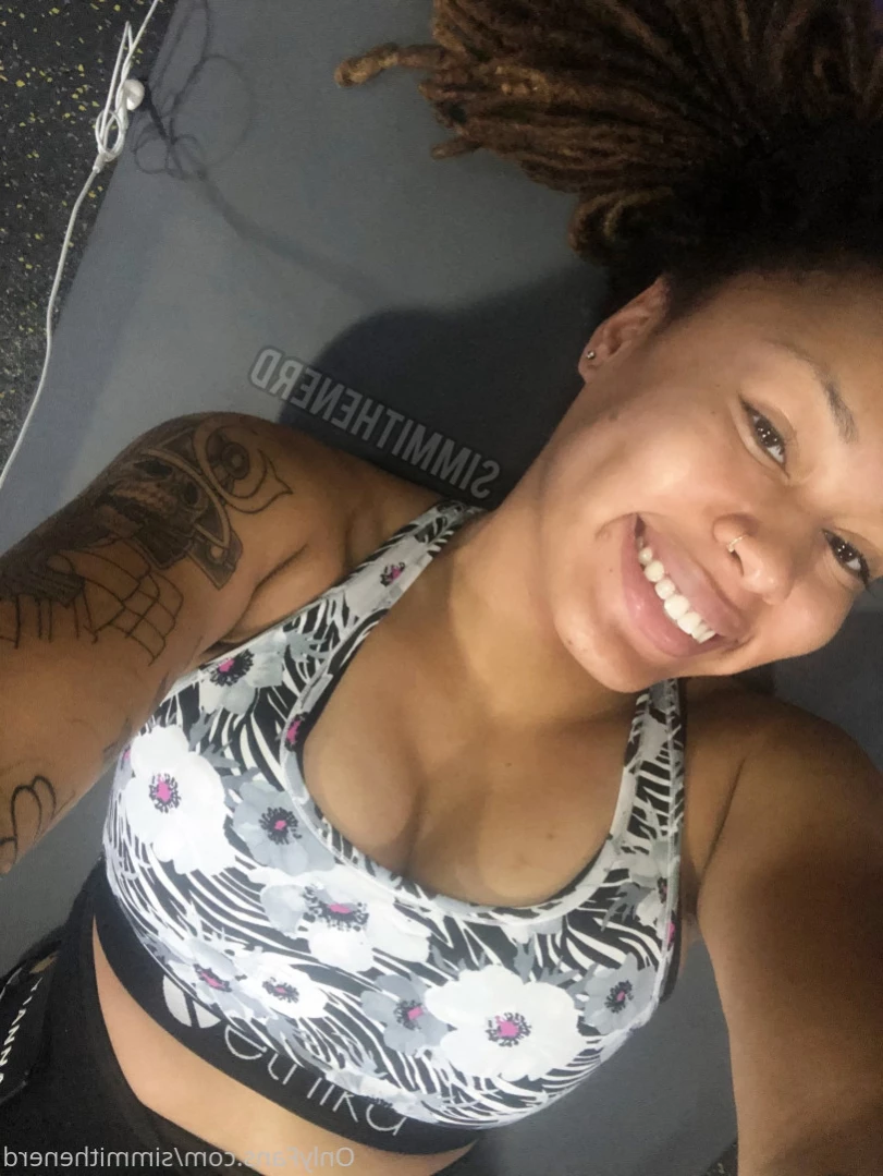 Simmi The Nerd [ simmithenerd ] Onlyfans leaked photo 12058064 on Hotleaks.tv