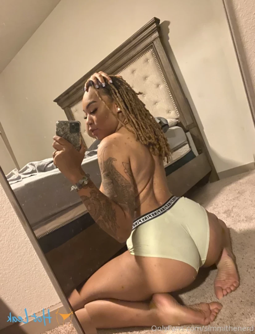 Simmi The Nerd [ simmithenerd ] Onlyfans leaked photo 13435795 on Hotleaks.tv