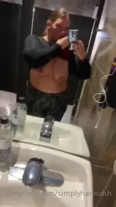 Hannah [ simplyhannahh ] Onlyfans leaked video 7965689 on Hotleaks.tv