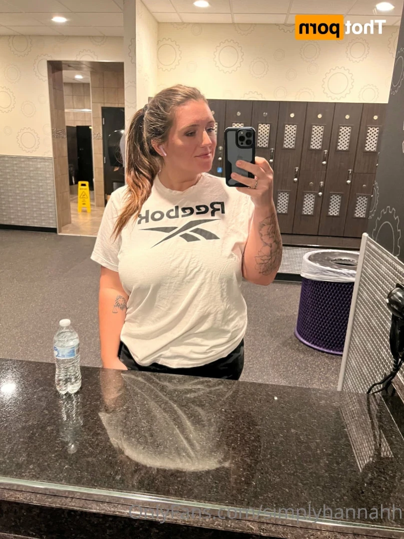 Hannah [ simplyhannahh ] Onlyfans leaked photo 11380645 on Hotleaks.tv