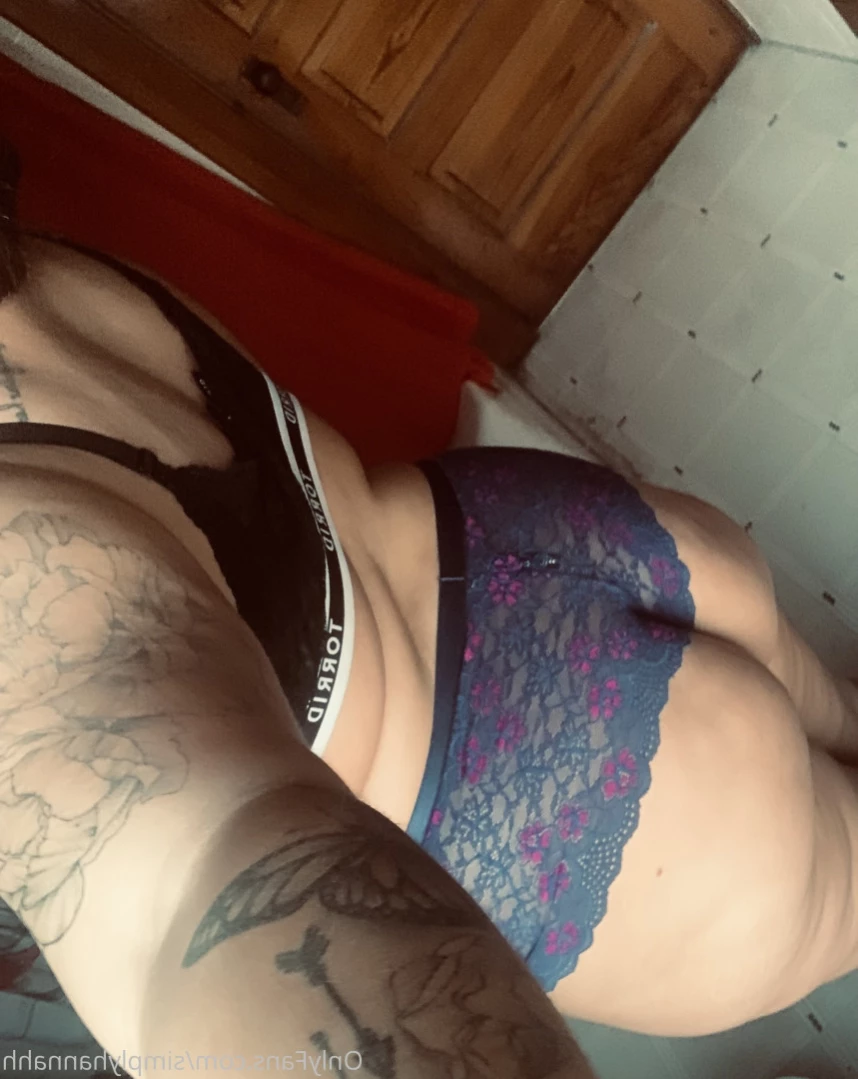 Hannah [ simplyhannahh ] Onlyfans leaked photo 15929327 on Hotleaks.tv