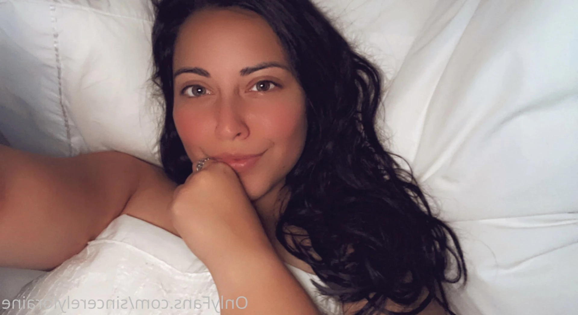 𝑆𝑖𝑛𝑐𝑒𝑟𝑒𝑙𝑦 𝐿𝑜𝑟𝑎𝑖𝑛𝑒 [ sincerelyloraine ] Onlyfans leaked photo 11345666 on Hotleaks.tv