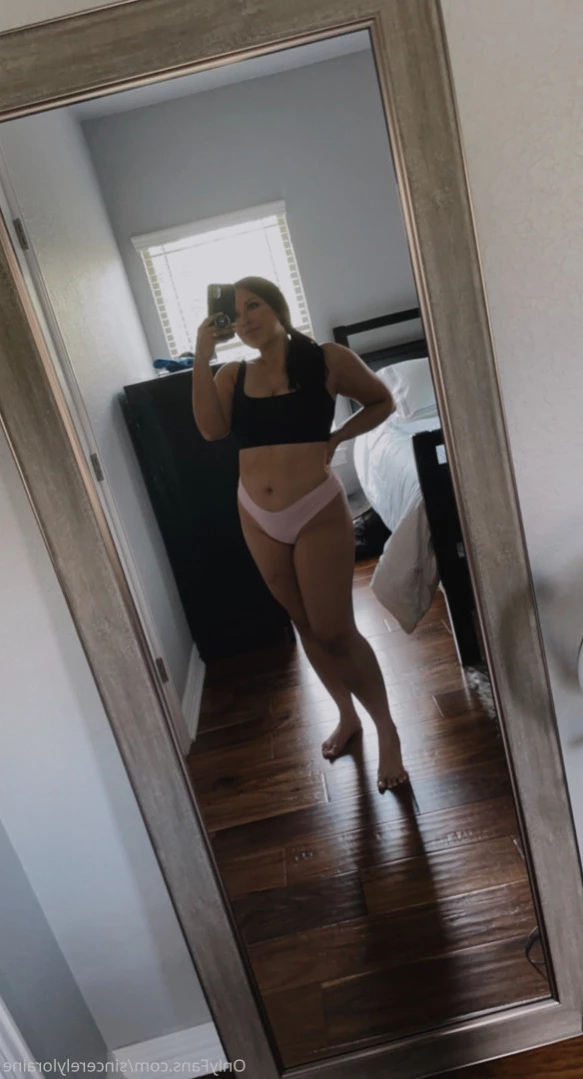 𝑆𝑖𝑛𝑐𝑒𝑟𝑒𝑙𝑦 𝐿𝑜𝑟𝑎𝑖𝑛𝑒 [ sincerelyloraine ] Onlyfans leaked photo 12659076 on Hotleaks.tv