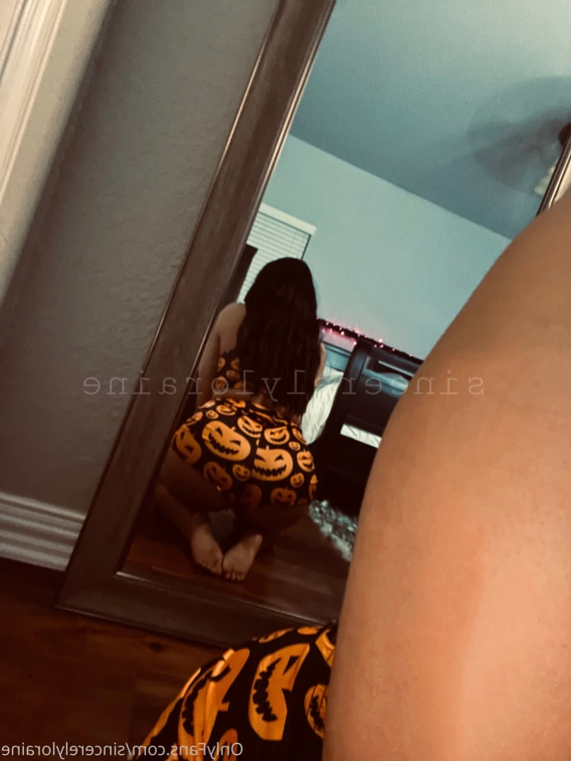 𝑆𝑖𝑛𝑐𝑒𝑟𝑒𝑙𝑦 𝐿𝑜𝑟𝑎𝑖𝑛𝑒 [ sincerelyloraine ] Onlyfans leaked photo 15619592 on Hotleaks.tv
