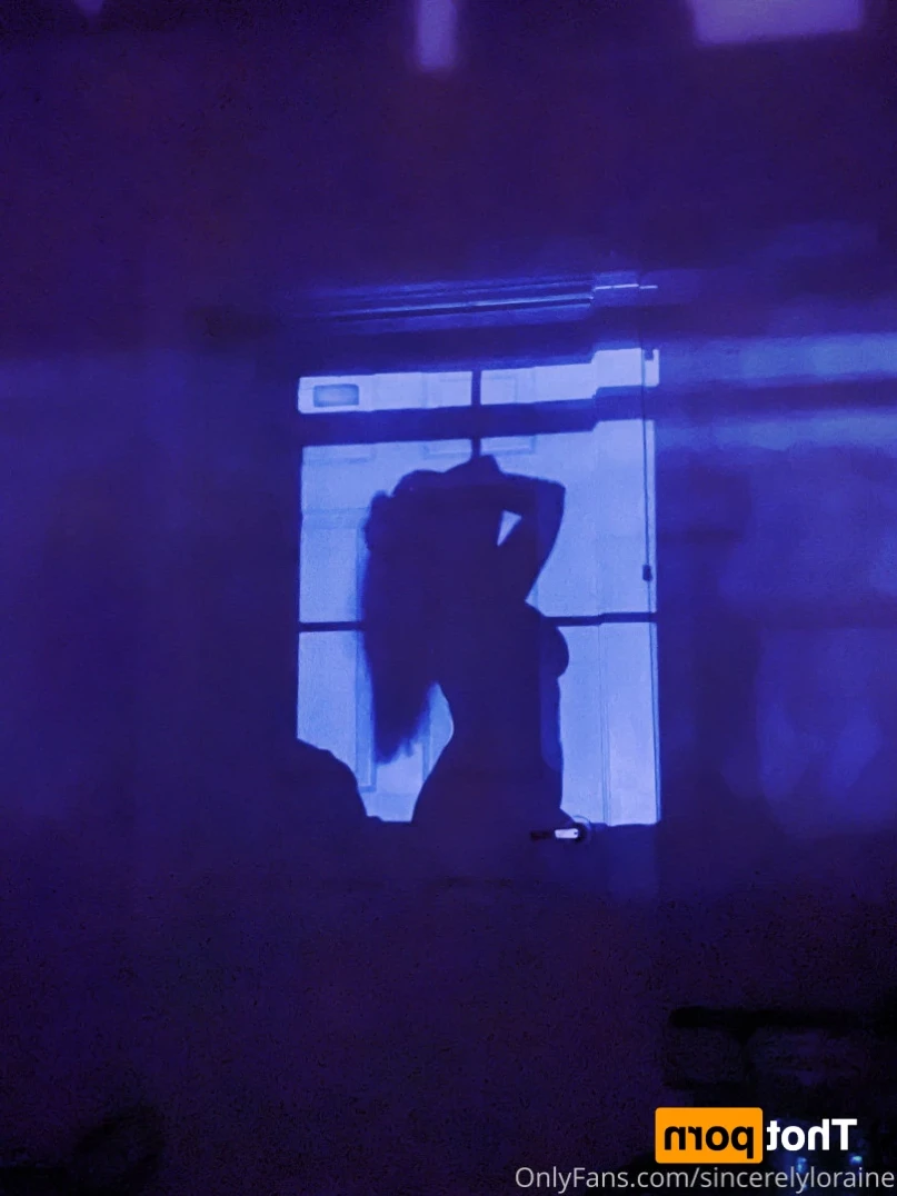 𝑆𝑖𝑛𝑐𝑒𝑟𝑒𝑙𝑦 𝐿𝑜𝑟𝑎𝑖𝑛𝑒 [ sincerelyloraine ] Onlyfans leaked photo 16510153 on Hotleaks.tv