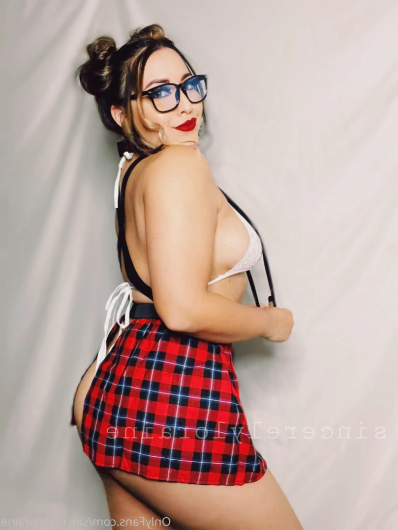𝑆𝑖𝑛𝑐𝑒𝑟𝑒𝑙𝑦 𝐿𝑜𝑟𝑎𝑖𝑛𝑒 [ sincerelyloraine ] Onlyfans leaked photo 16511575 on Hotleaks.tv