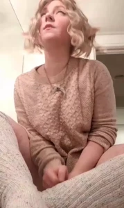 _𝕮𝖆𝖙𝖈𝖍𝖎𝖑𝖉_ [ sincerelysarahtrickler ] Onlyfans leaked video 7965455 on Hotleaks.tv