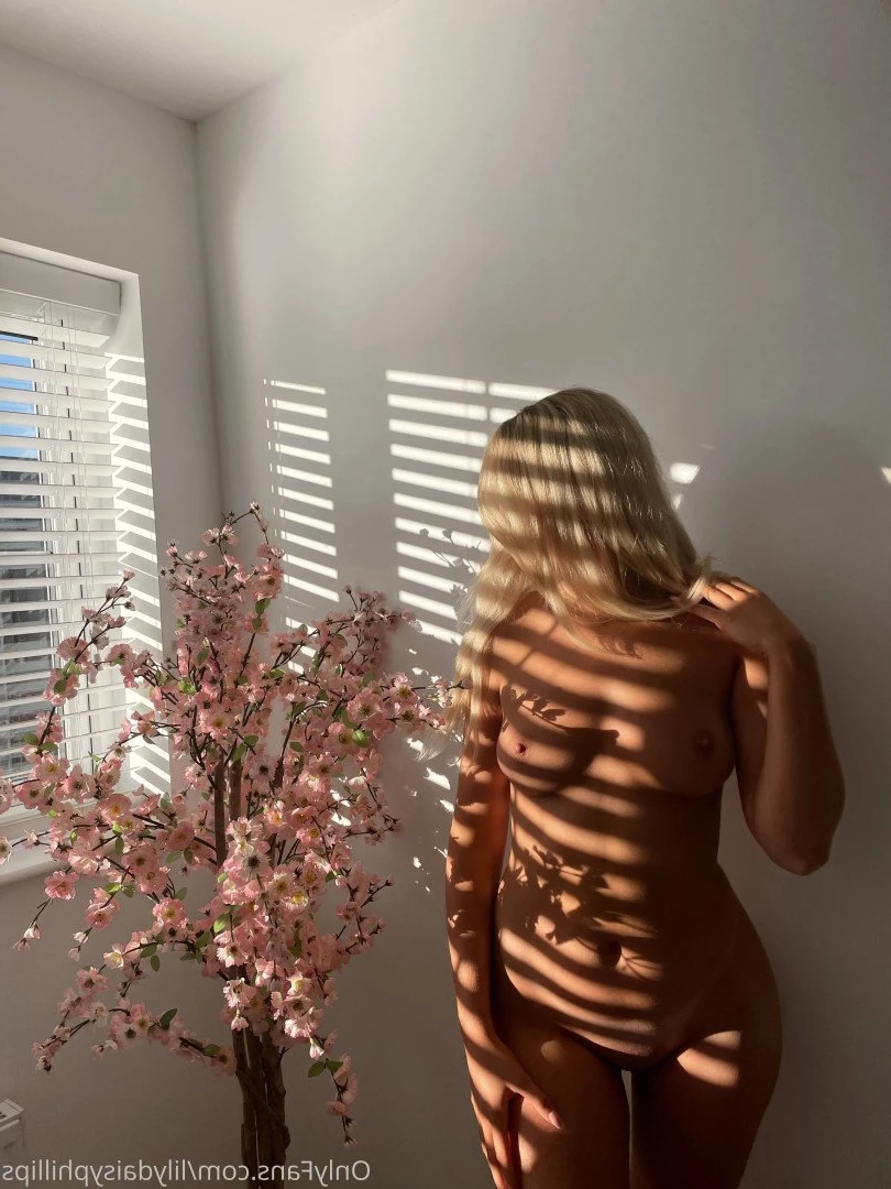 Lillian Phillips [ lilydaisyphillips ] Onlyfans leaked photo 707364 on Hotleaks.tv