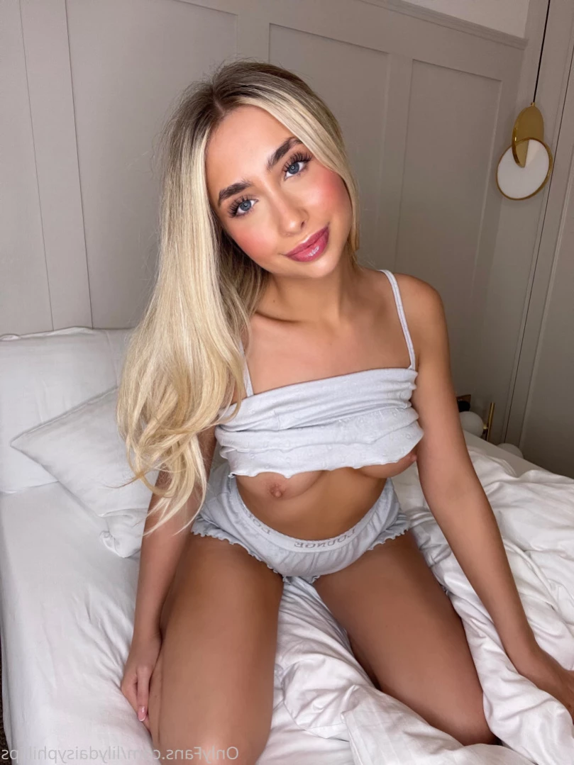 Lillian Phillips [ lilydaisyphillips ] Onlyfans leaked photo 14212203 on Hotleaks.tv
