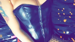 Cougar mommy Sext with me 😈 [ skyler_xxx ] Onlyfans leaked video 7965133 on Hotleaks.tv