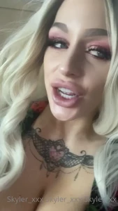 Cougar mommy Sext with me 😈 [ skyler_xxx ] Onlyfans leaked video 7965138 on Hotleaks.tv