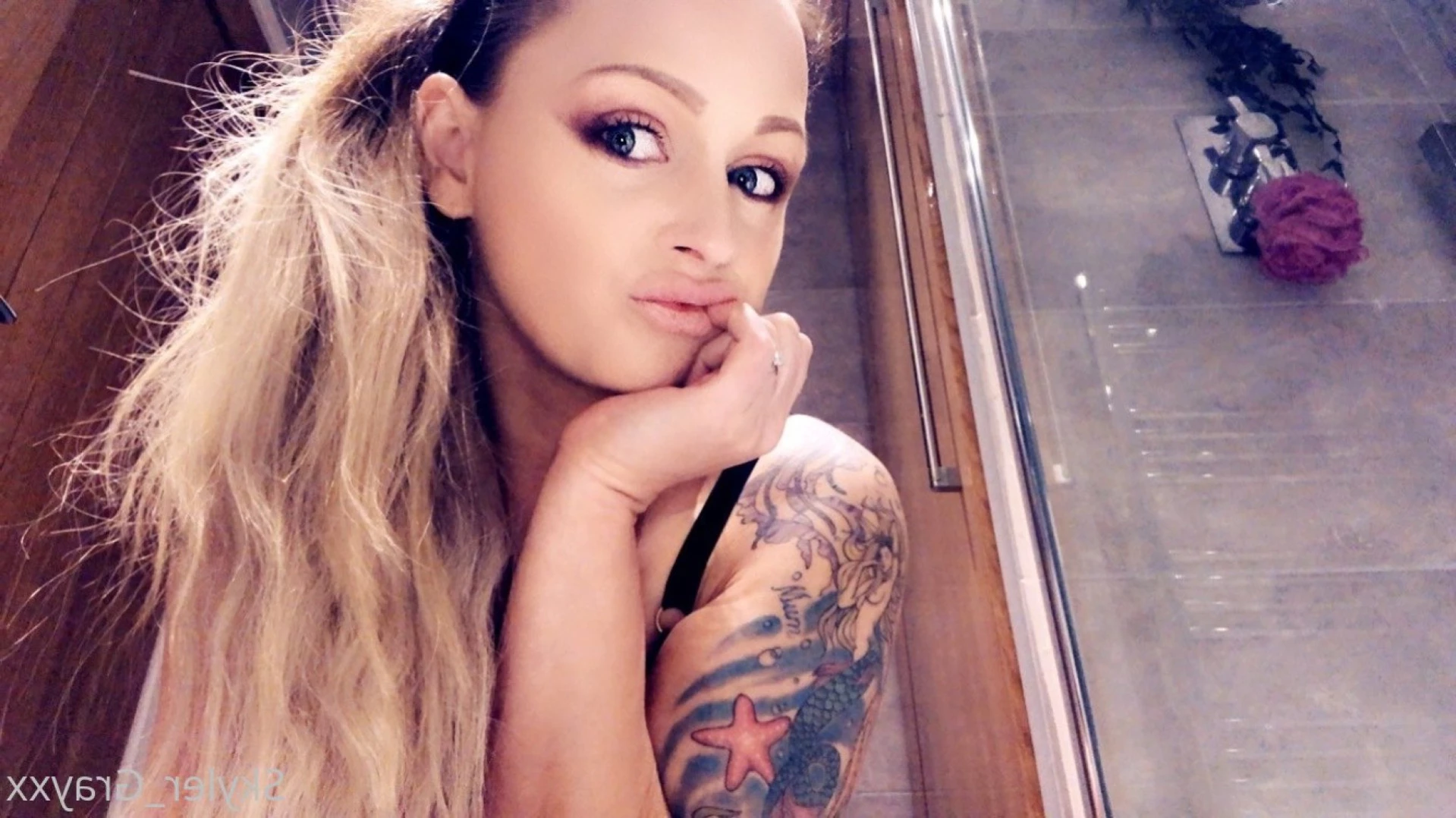 Cougar mommy Sext with me 😈 [ skyler_xxx ] Onlyfans leaked photo 11501563 on Hotleaks.tv