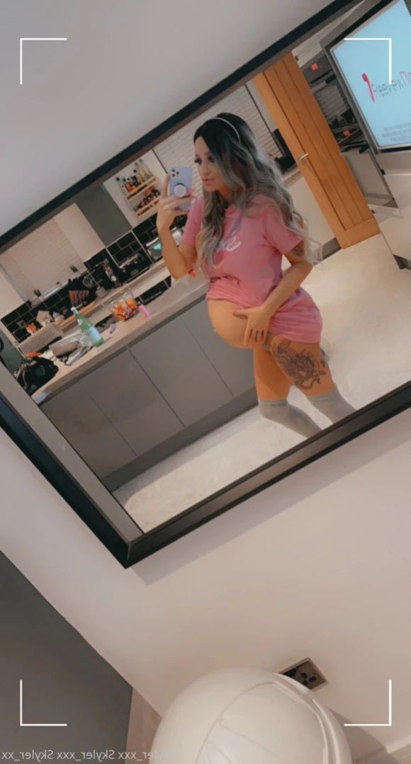 Cougar mommy Sext with me 😈 [ skyler_xxx ] Onlyfans leaked photo 12516940 on Hotleaks.tv