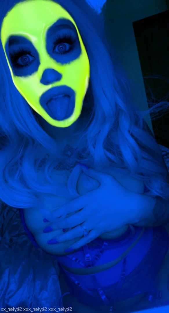 Cougar mommy Sext with me 😈 [ skyler_xxx ] Onlyfans leaked photo 12518002 on Hotleaks.tv