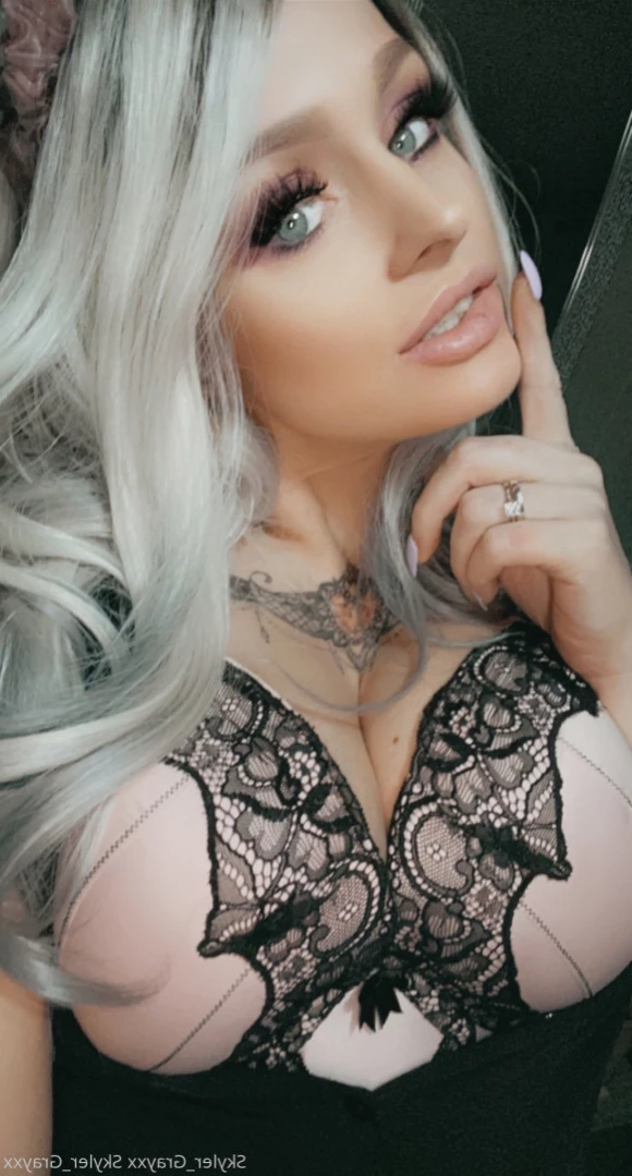 Cougar mommy Sext with me 😈 [ skyler_xxx ] Onlyfans leaked photo 12520764 on Hotleaks.tv
