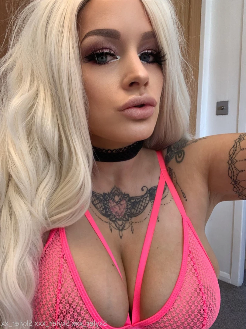 Cougar mommy Sext with me 😈 [ skyler_xxx ] Onlyfans leaked photo 12523179 on Hotleaks.tv