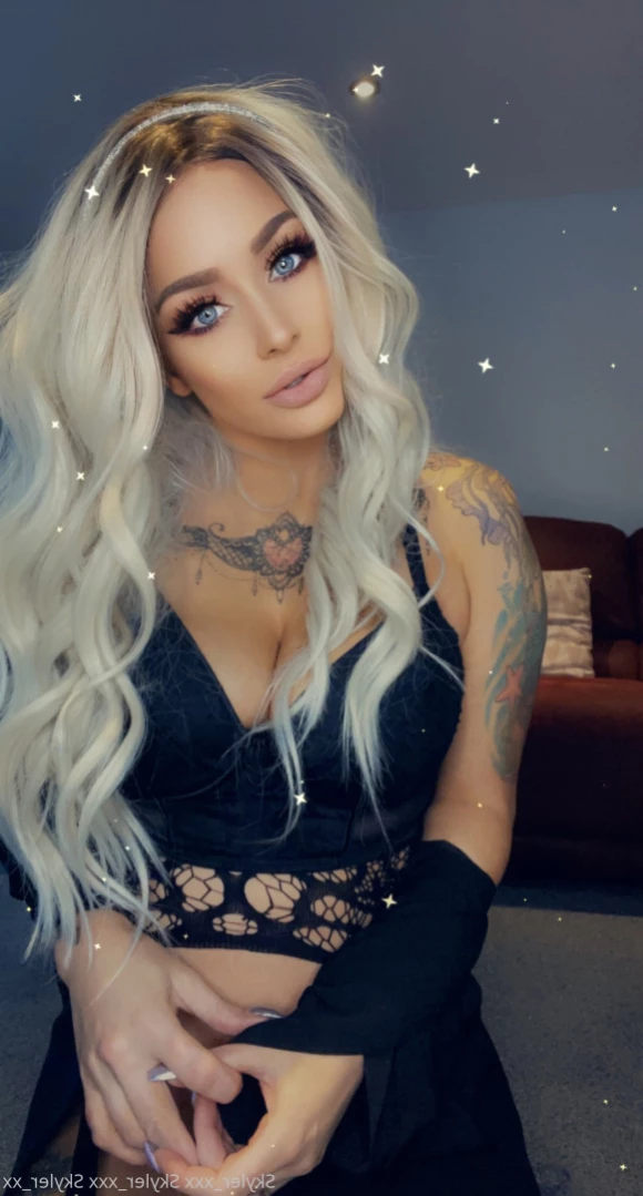 Cougar mommy Sext with me 😈 [ skyler_xxx ] Onlyfans leaked photo 12523379 on Hotleaks.tv