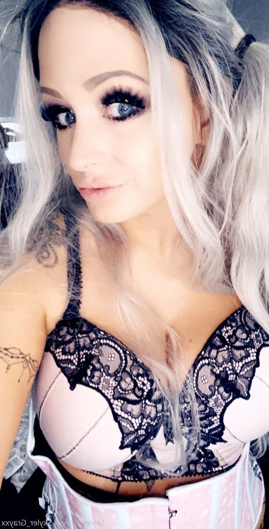 Cougar mommy Sext with me 😈 [ skyler_xxx ] Onlyfans leaked photo 12523435 on Hotleaks.tv